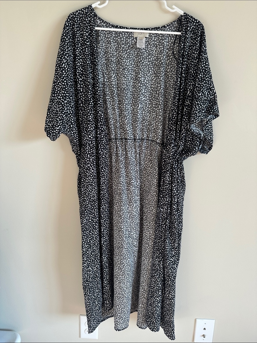 LOFT Black & White Dotted Cinched-Waist Kimono